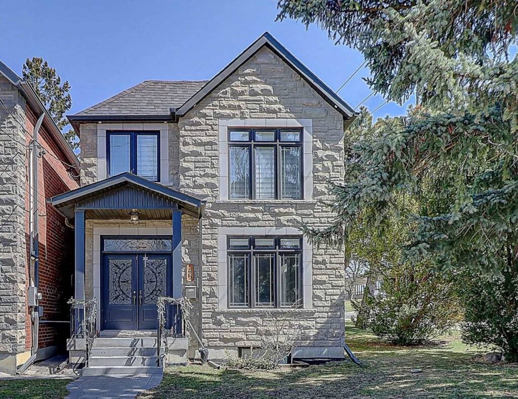 39a Wolcott Ave, Sold by Toronto Realtor Karyn Filiatrault